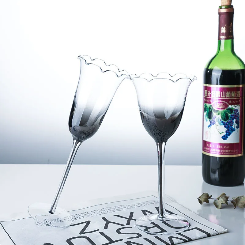 Kreatives, luxuriöses, steifes – Crystal Wine Glass Bewertung und Preis